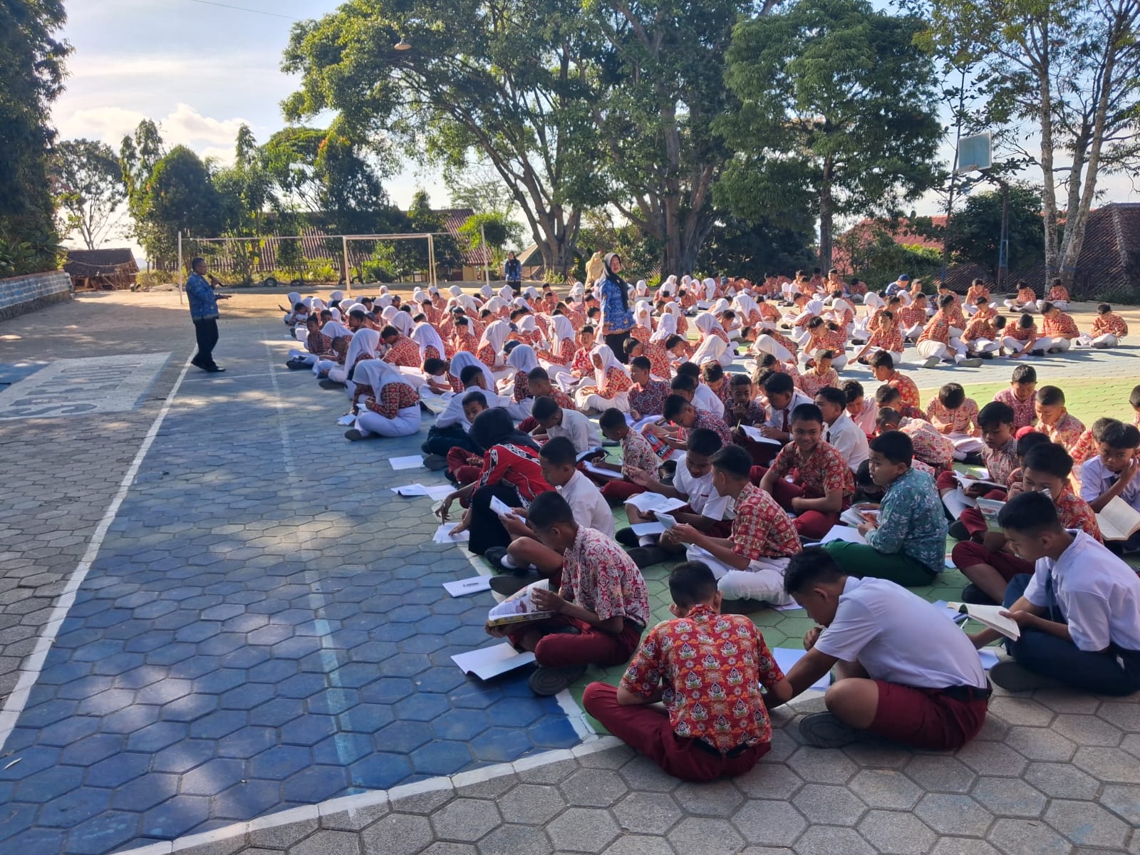 Program Literasi Sekolah SMP Negeri 2 Bulukerto