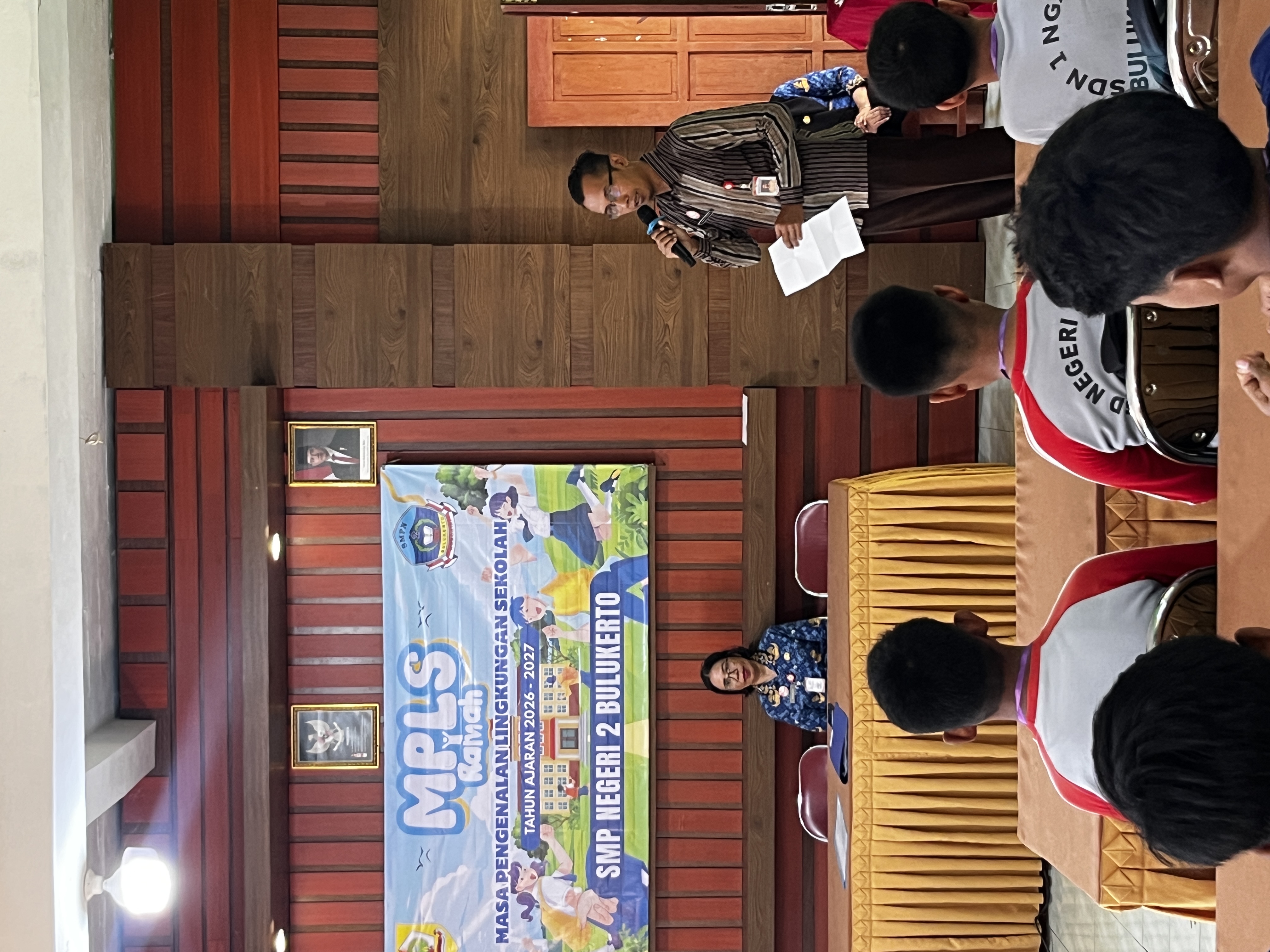 Semarak Penutupan MPLS Ramah SMPN 2 Bulukerto