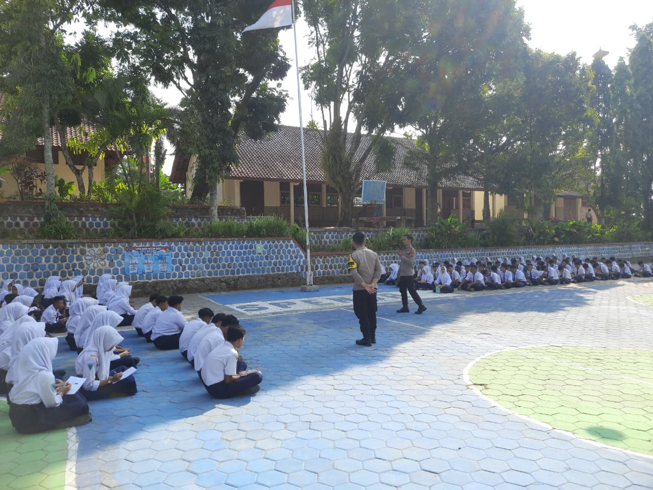 Sosialisasi Tata Tertib Berlalu Lintas dan Keamanan Berkendara